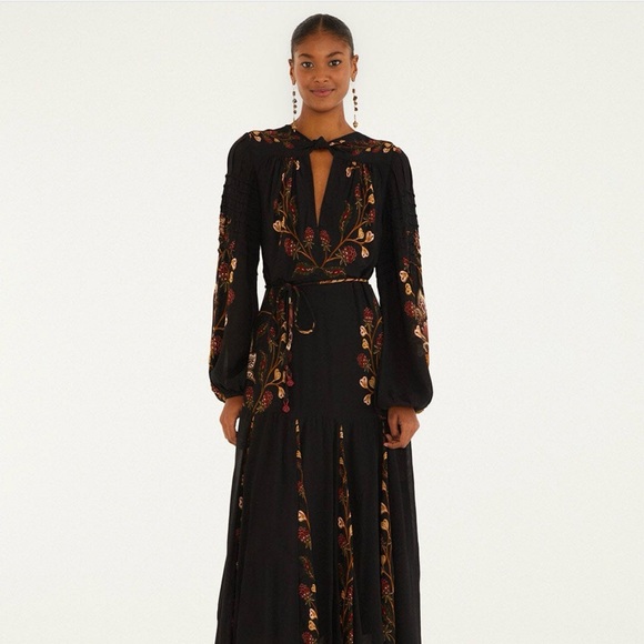 FARM Rio Dresses & Skirts - Farm Rio Black Berry Garden Long Sleeve Pleated Maxi Dress